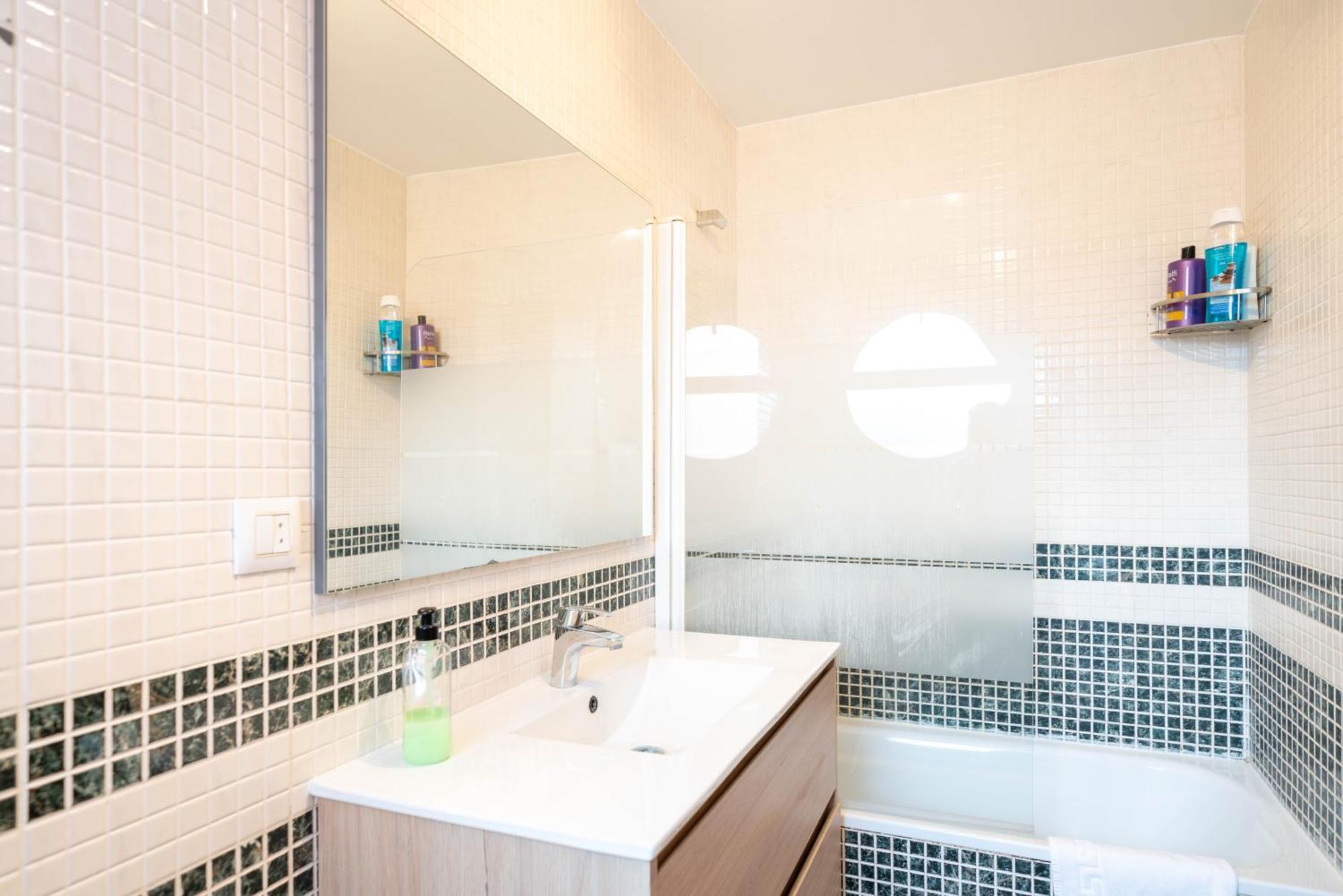 ארויו דה לה אנקומיינדה Apartamentos Go- Chalet Calera, Parking Gratuito מראה חיצוני תמונה
