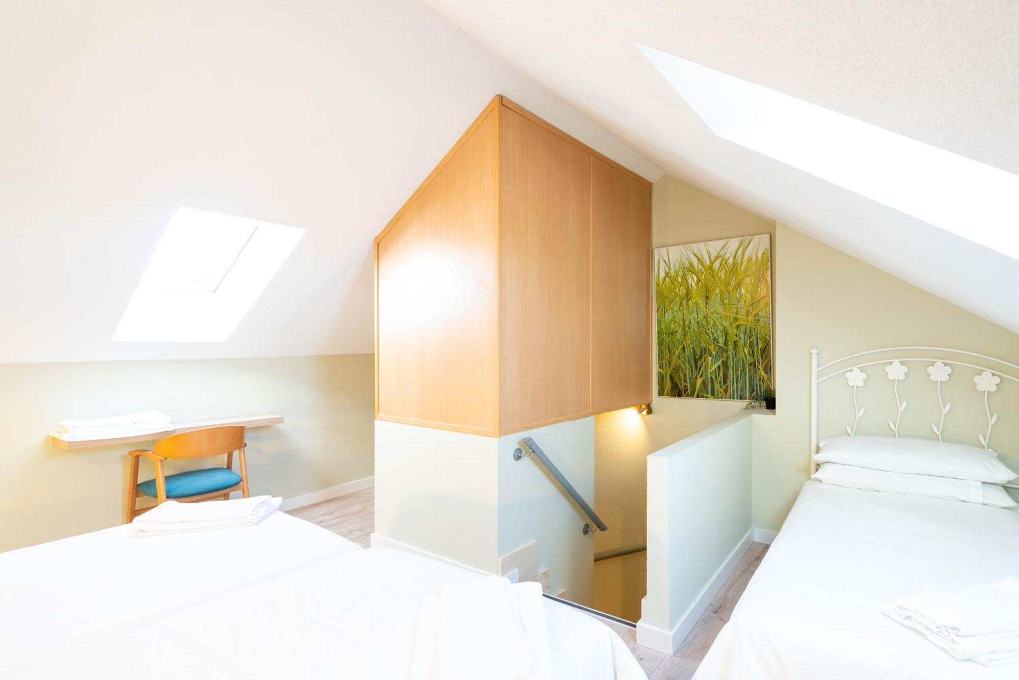 ארויו דה לה אנקומיינדה Apartamentos Go- Chalet Calera, Parking Gratuito מראה חיצוני תמונה